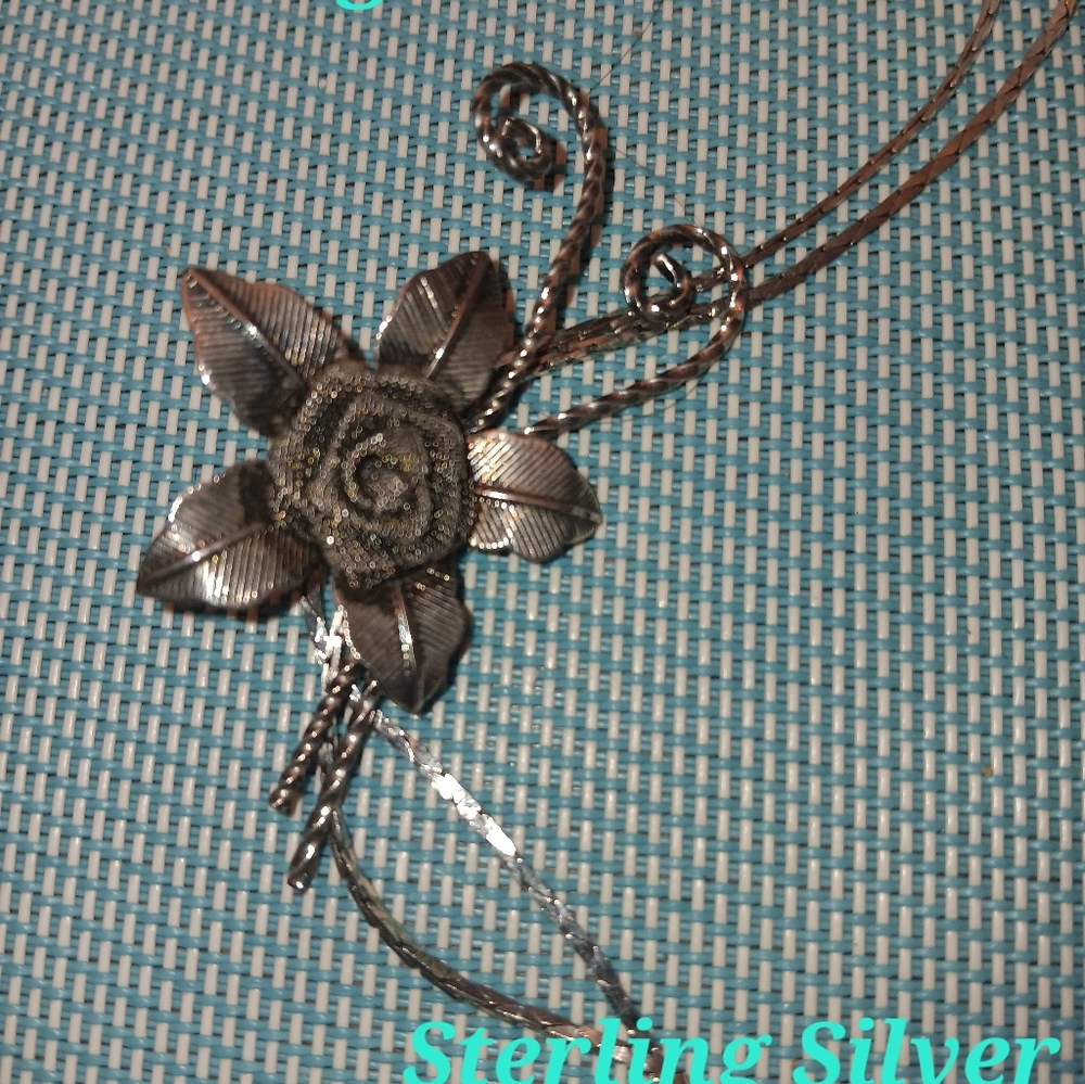 Vintage Lariat Rose silver necklace